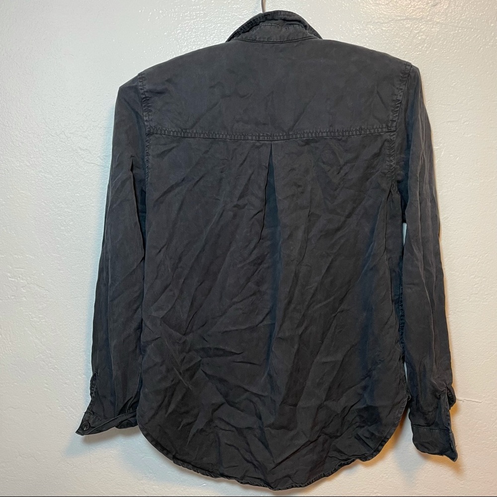 Universal Thread button down shirt - Picture 3 of 7